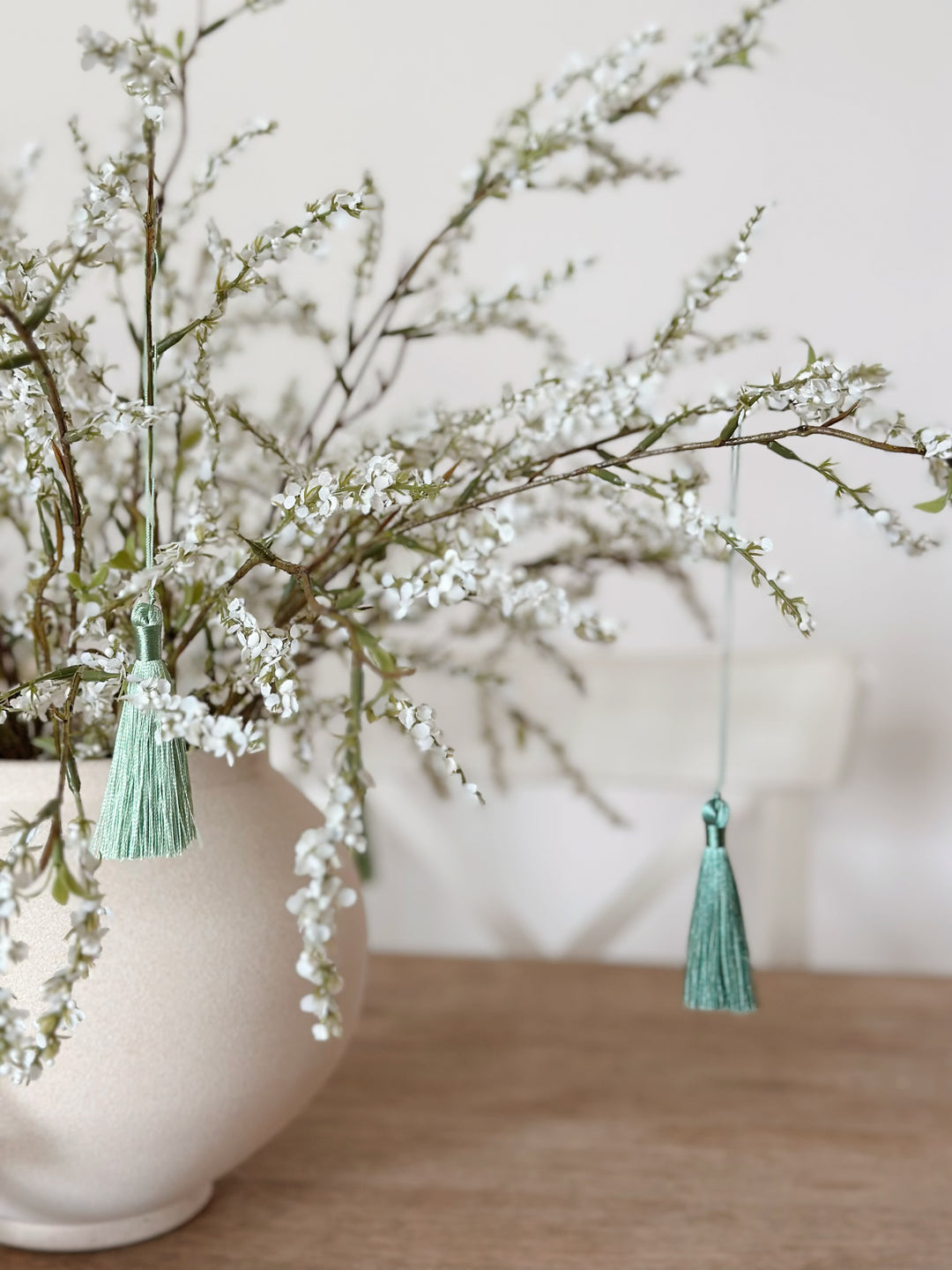 Snowy Willow Festive Charm in Vase