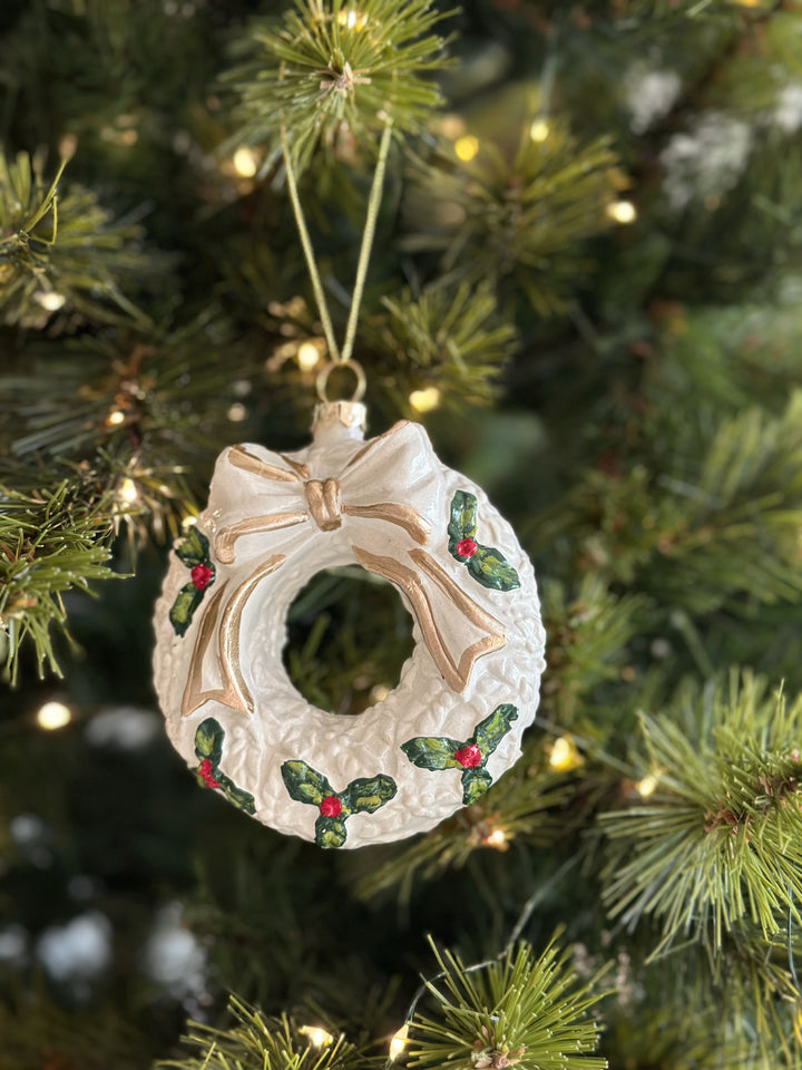 PRE-ORDER (22-26 Nov): Classic Bow Wreath Ornament