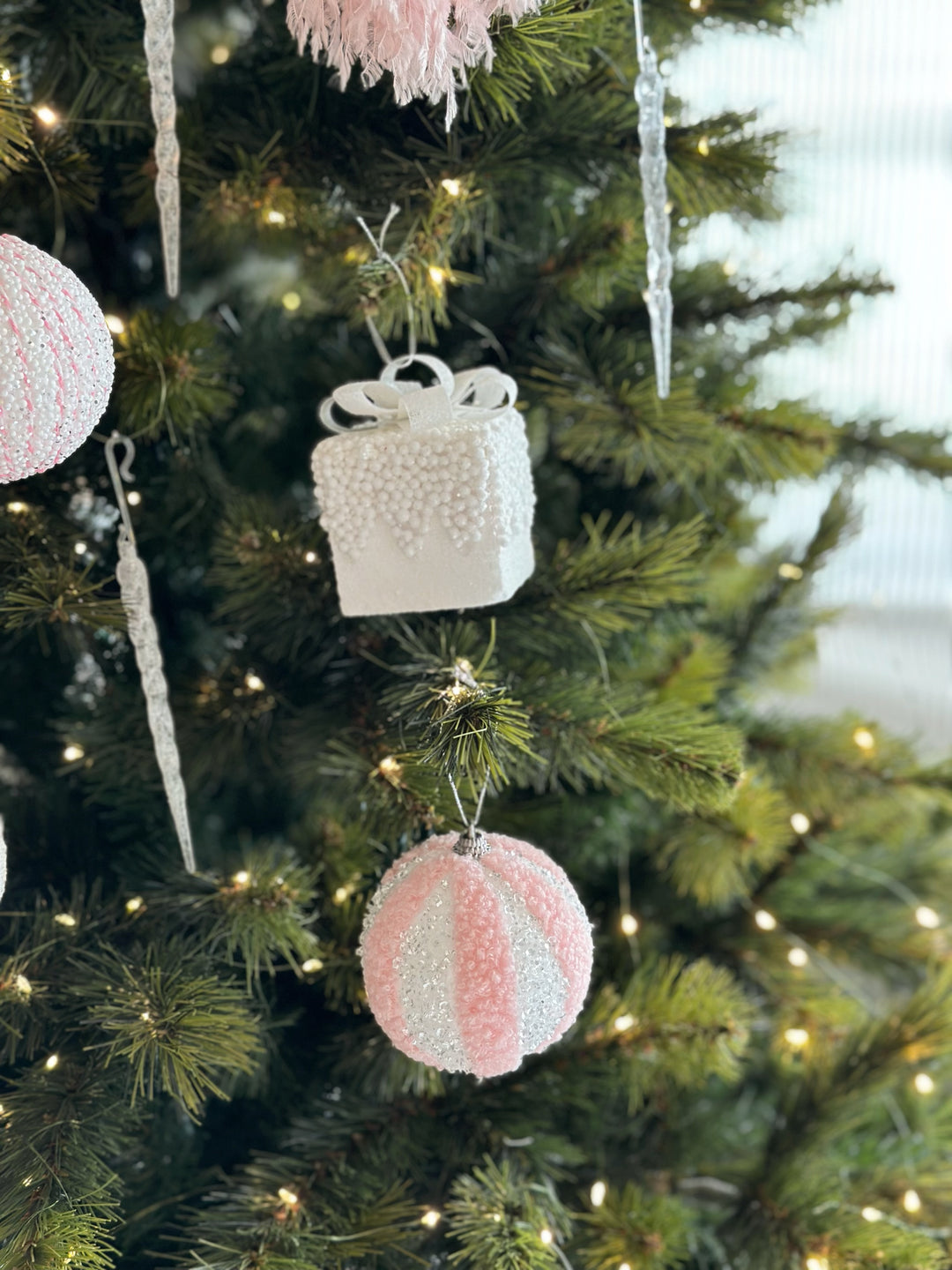 PRE-ORDER (28/11-04/12): Frosted Blush Christmas Ornament Set