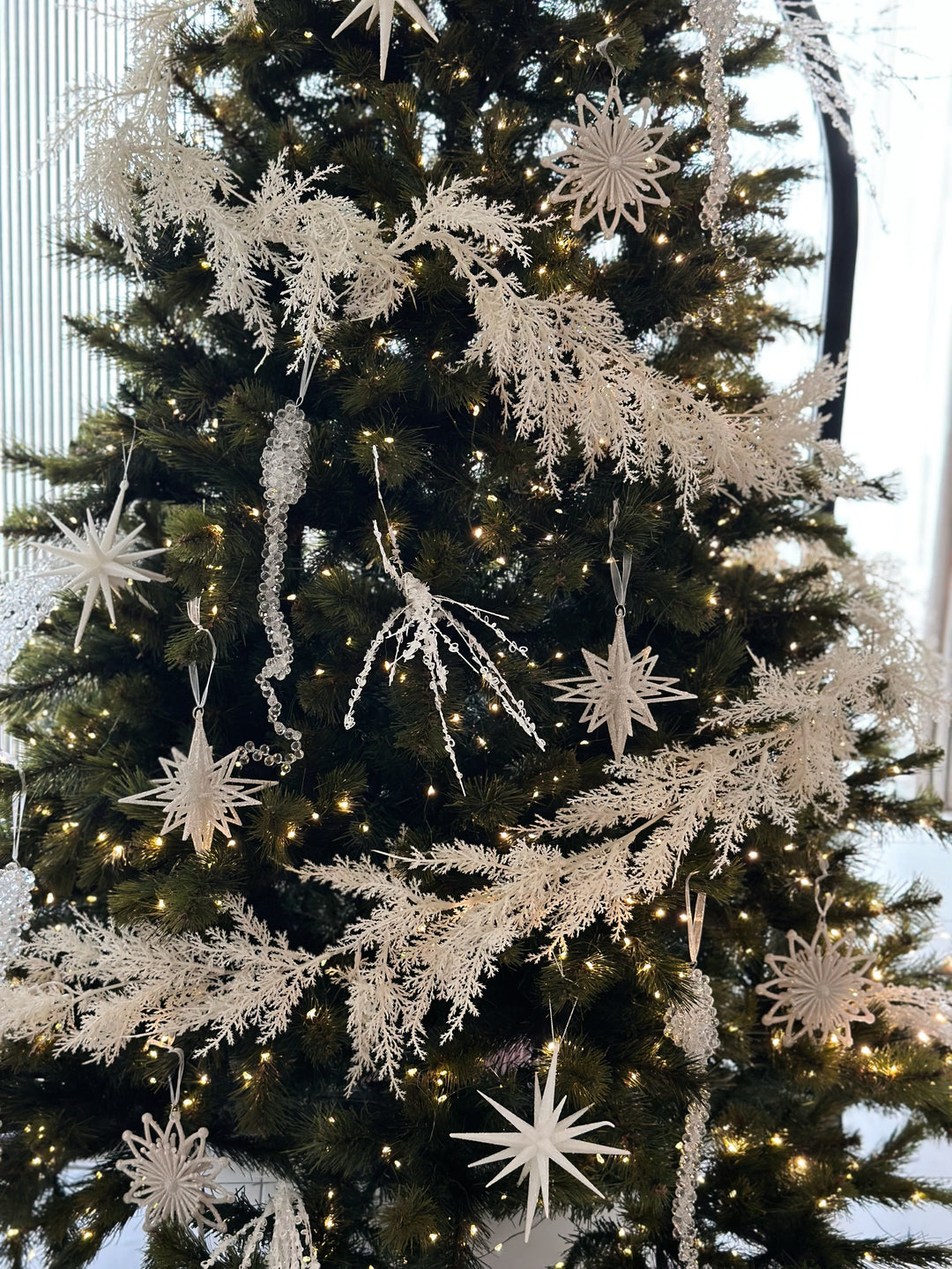 Snowy Frost Pine Garland (1.8m)