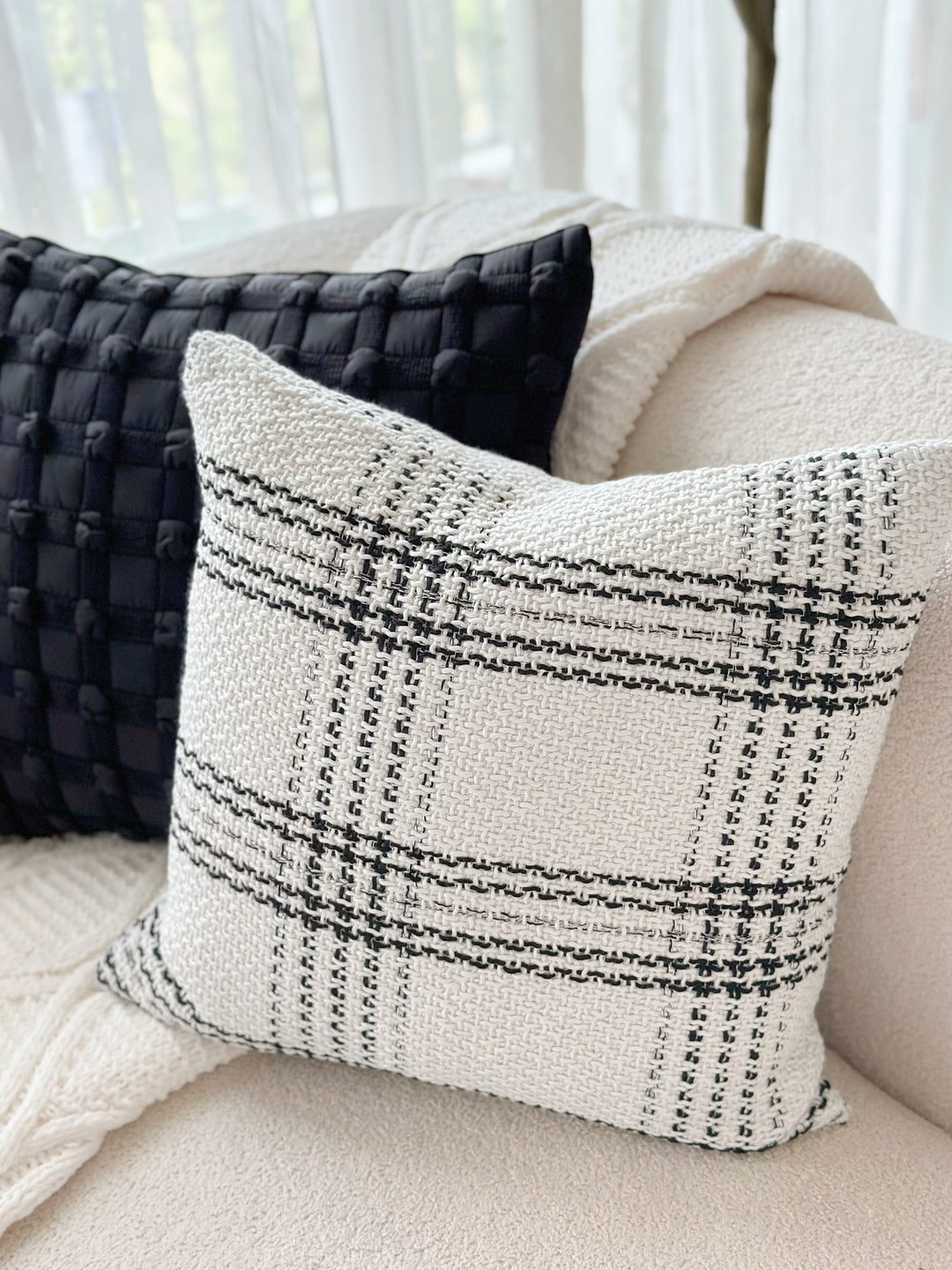 Modern Monochrome Plaid Cushion Cover