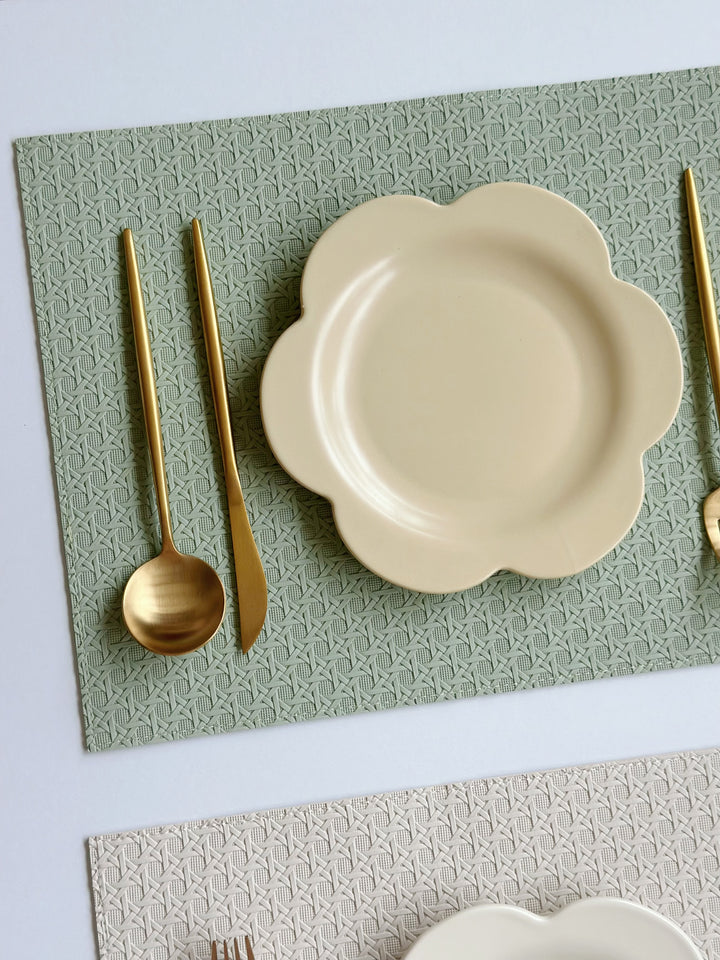 Riviera Faux Leather Placemat (2 colours)