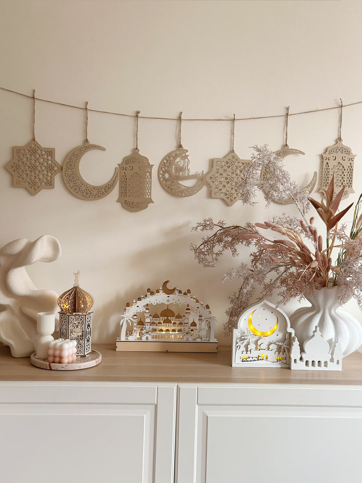 Serene Ramadan Wooden Garland