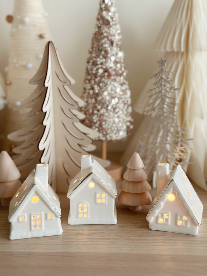 PRE-ORDER (4-10 Dec): Whimsical Christmas Village Mini House Set (set of 3)