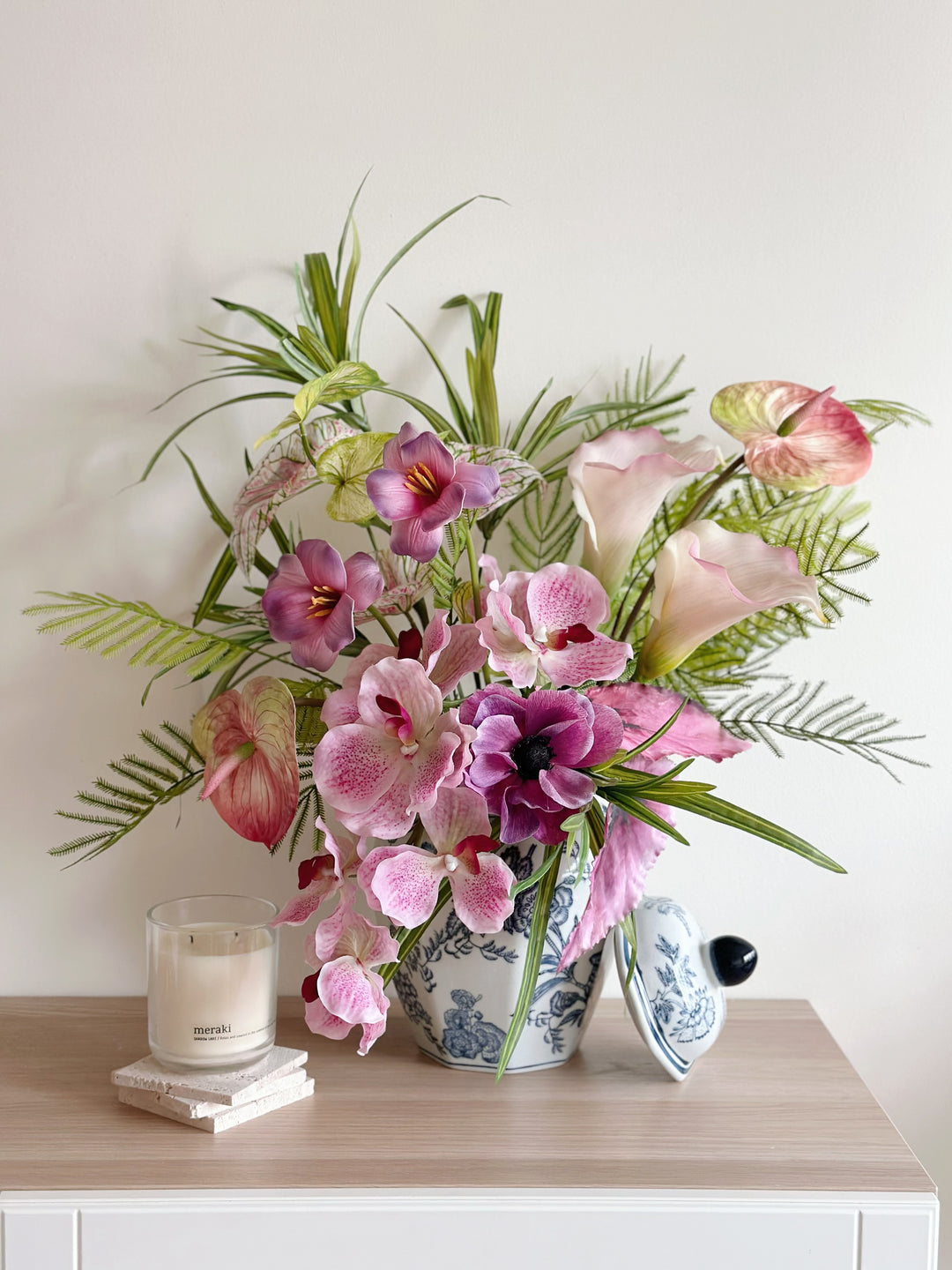 PRE-ORDER (2-7 Jan): Blossoming Orchids Ensemble in Temple Jar (1-sided)