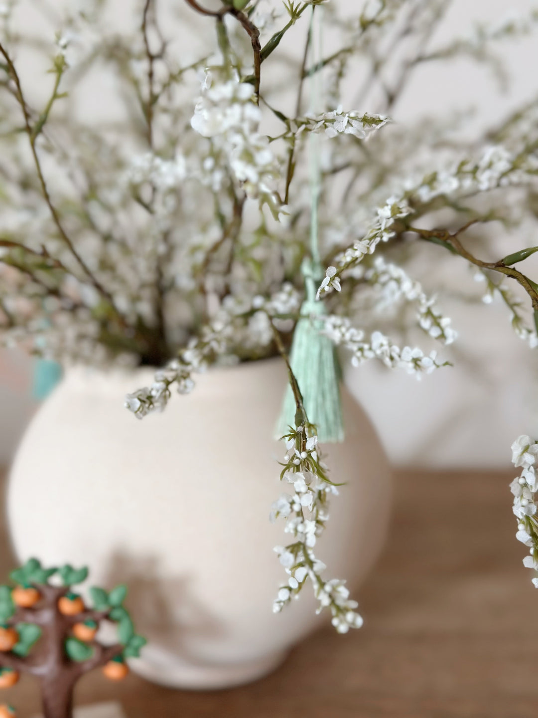 Snowy Willow Festive Charm in Vase