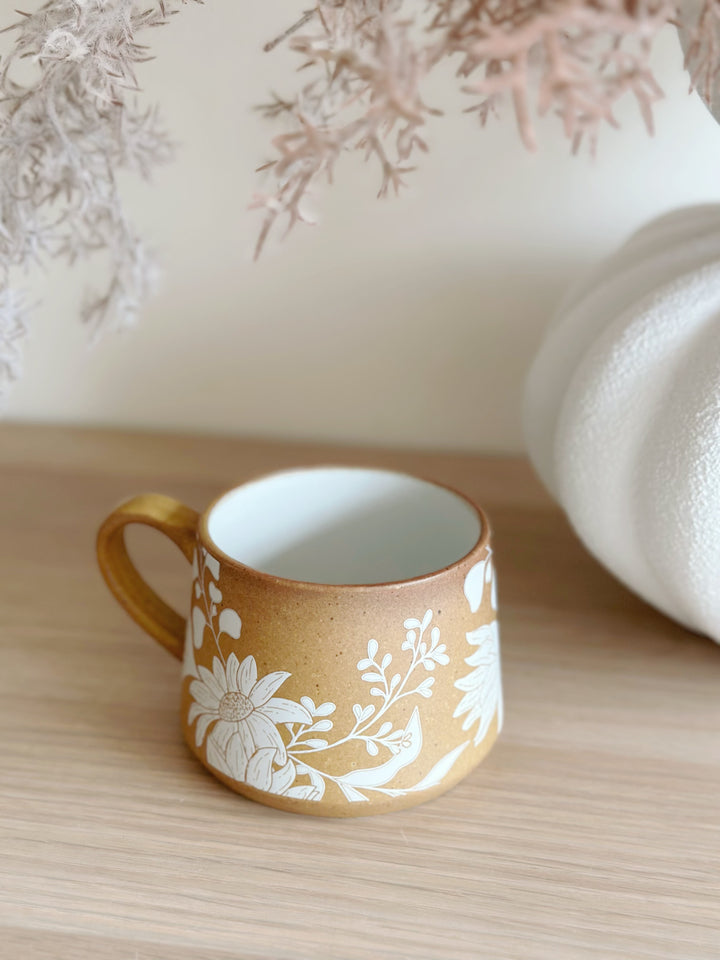 Daisy Dusk Mug