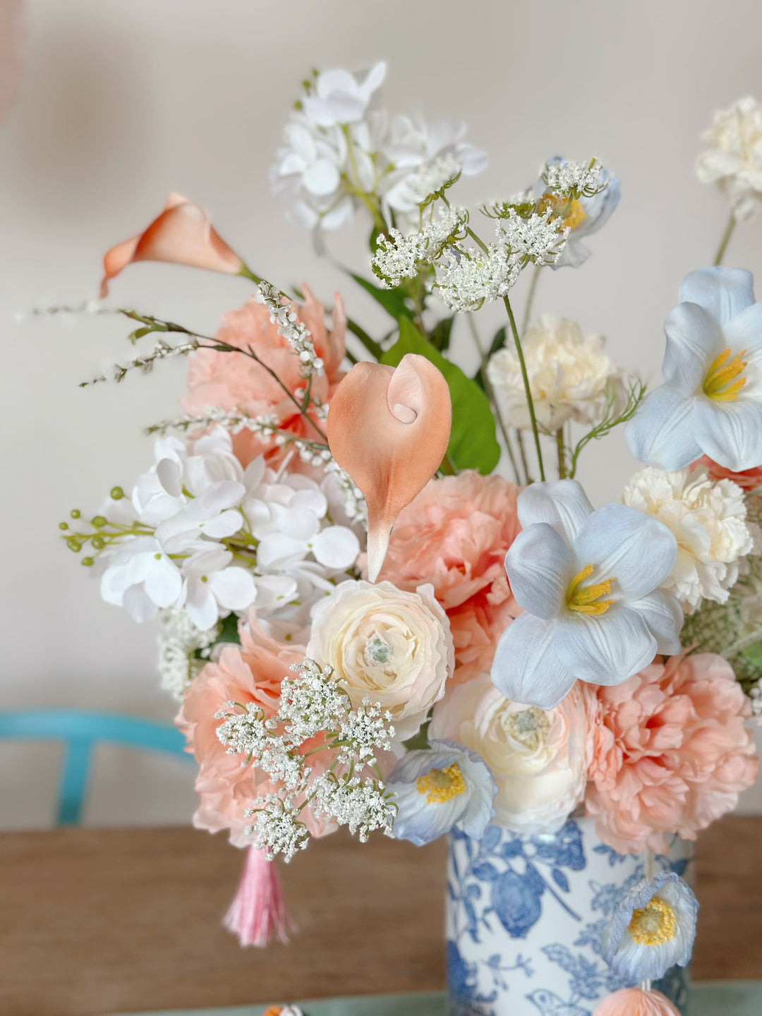 Coral Harmony in Luxe Oriental Vase (1-sided)