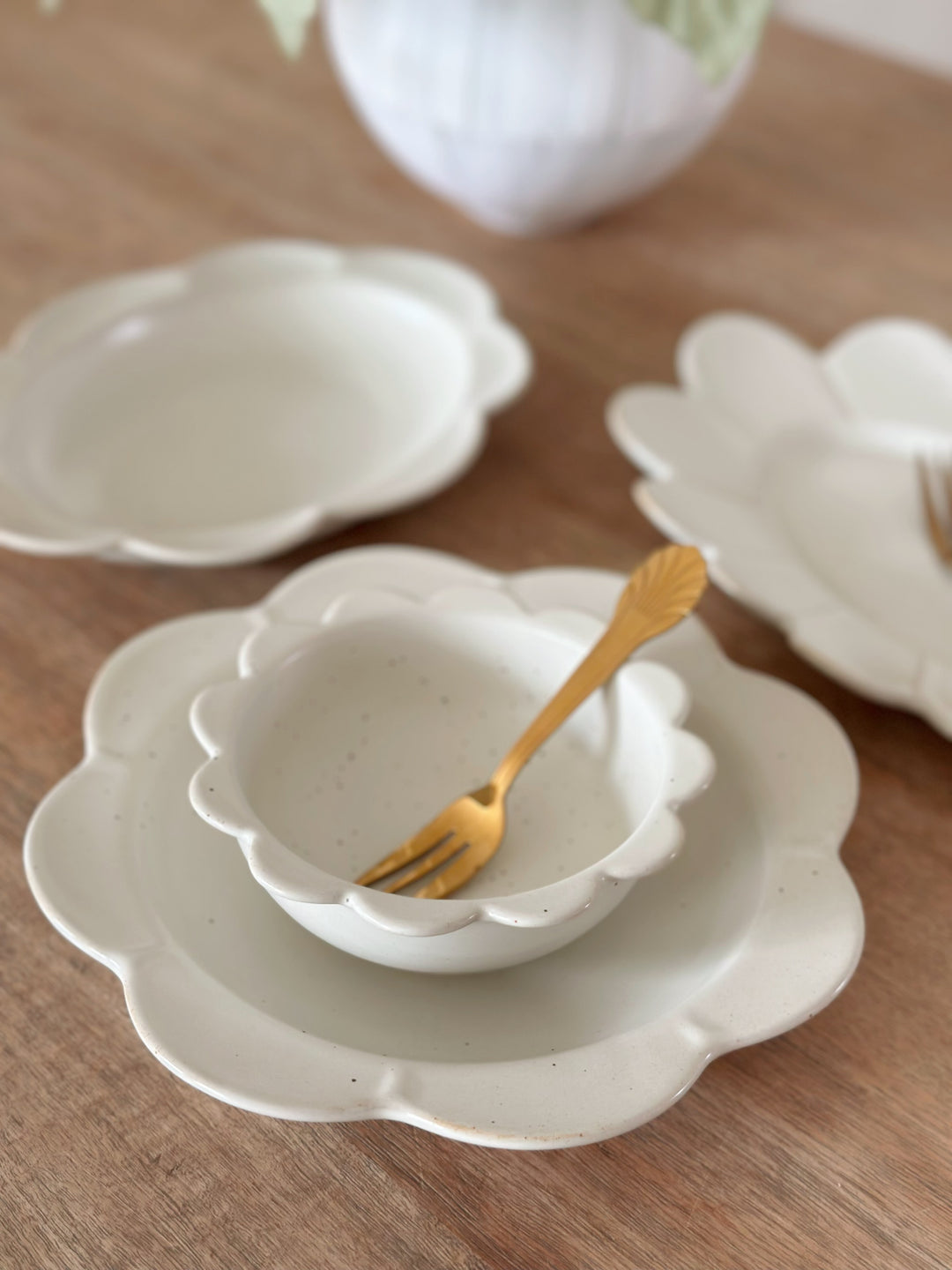 Heirloom Bloom Tableware (4 options)