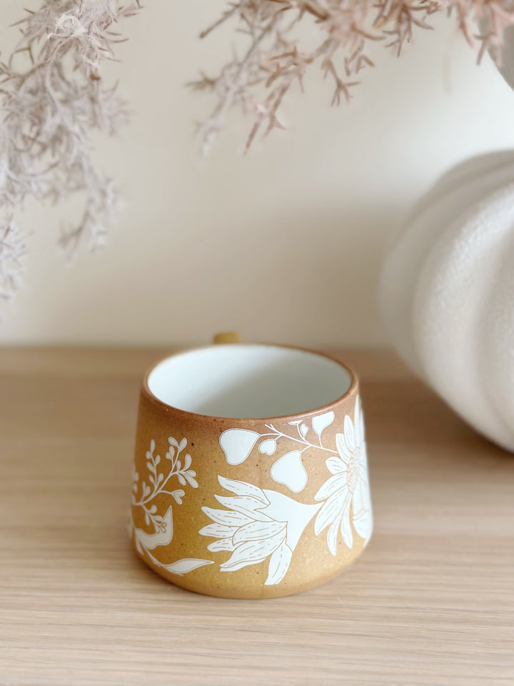 Daisy Dusk Mug