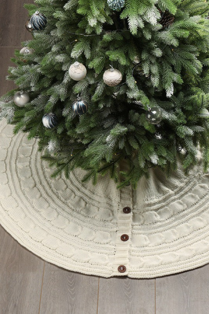 Cream White Knitted Braides Tree Skirt