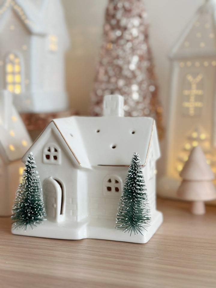 Illuminated Winter Cottage (2 options)