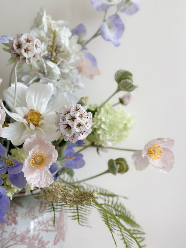 Blooming Tranquillity in the Vase (1-sided)