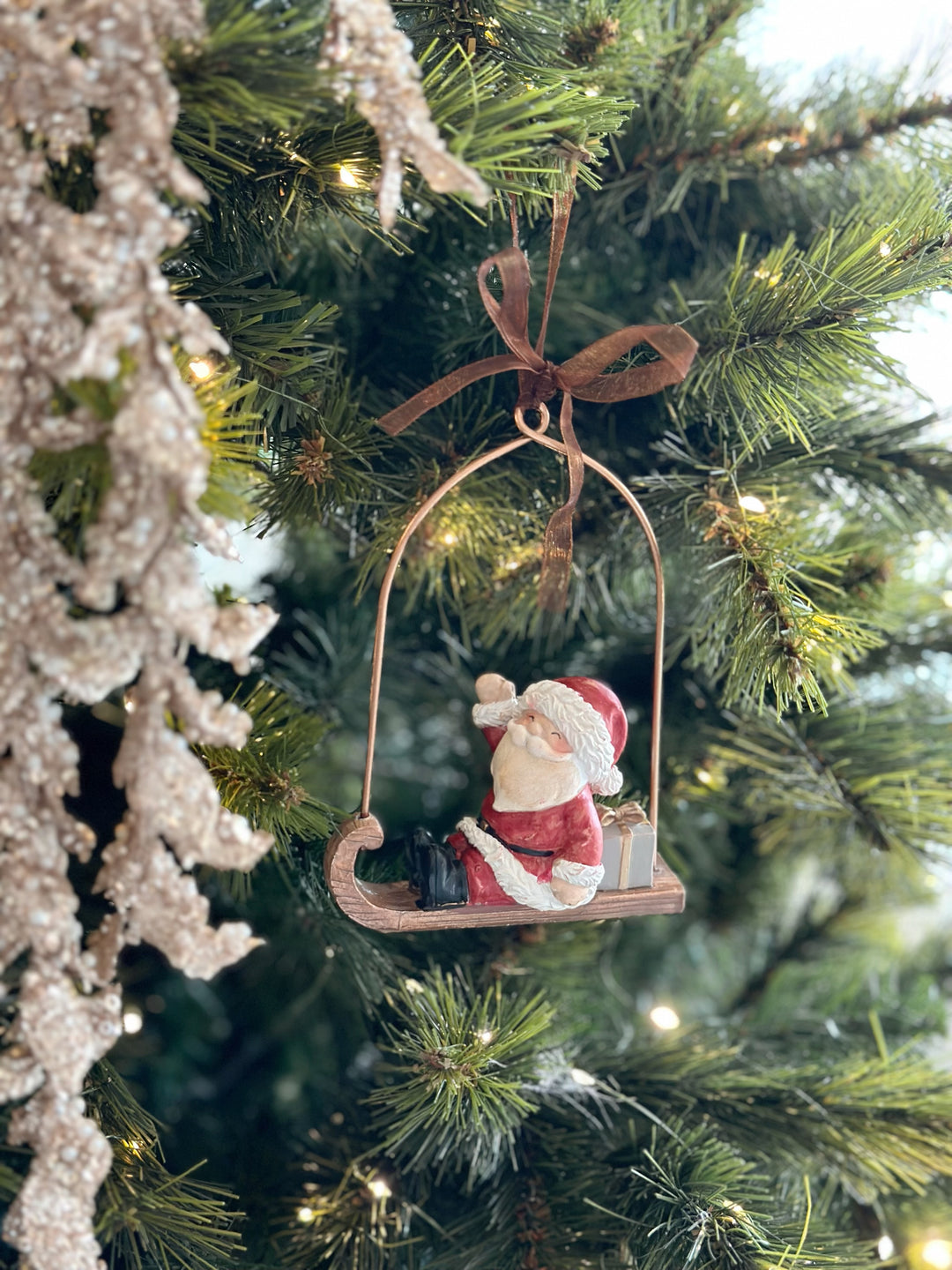 PRE-ORDER (21-25 Nov): Santa’s Sleigh Swing Hanging Ornament