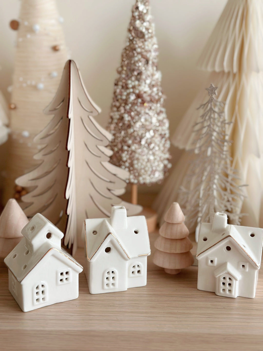 Snowy Christmas Cottages Mini House Set (set of 3)