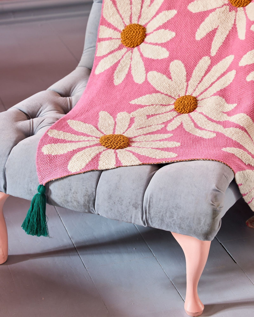 Cotton Knitted Blanket in Pink with Embossed Flowers and Green Tassels