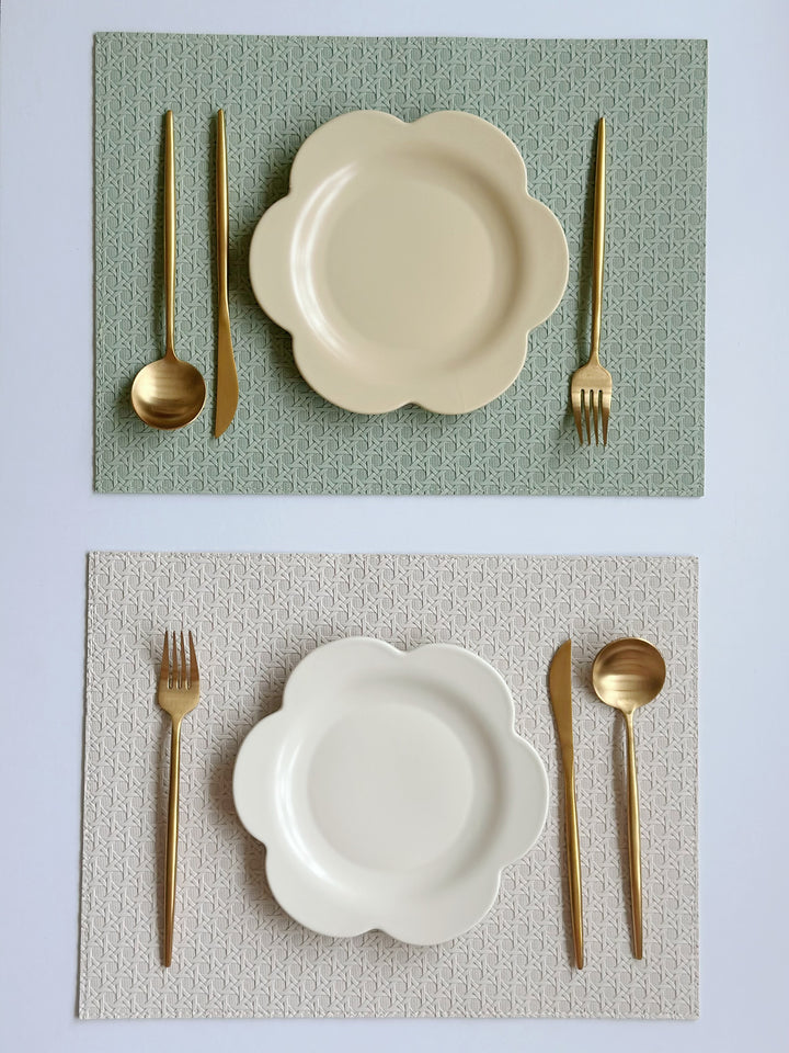 Riviera Faux Leather Placemat (2 colours)