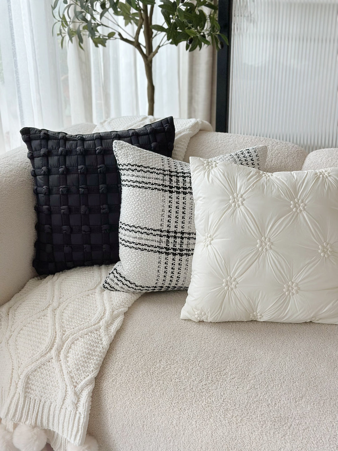 Modern Monochrome Plaid Cushion Cover