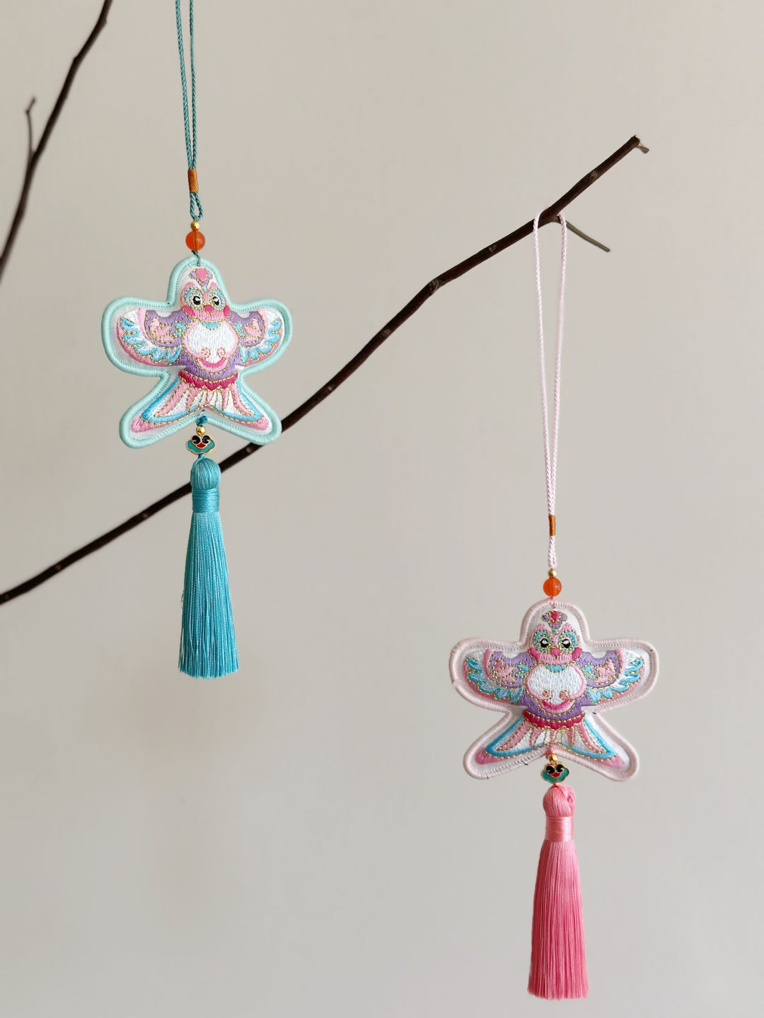 Wings of Serenity Tassel Charms (2 colours)