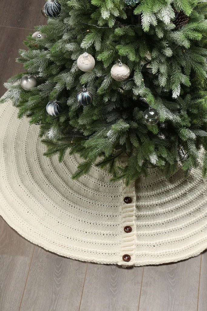 Cream White Knitted Waves Tree Skirt