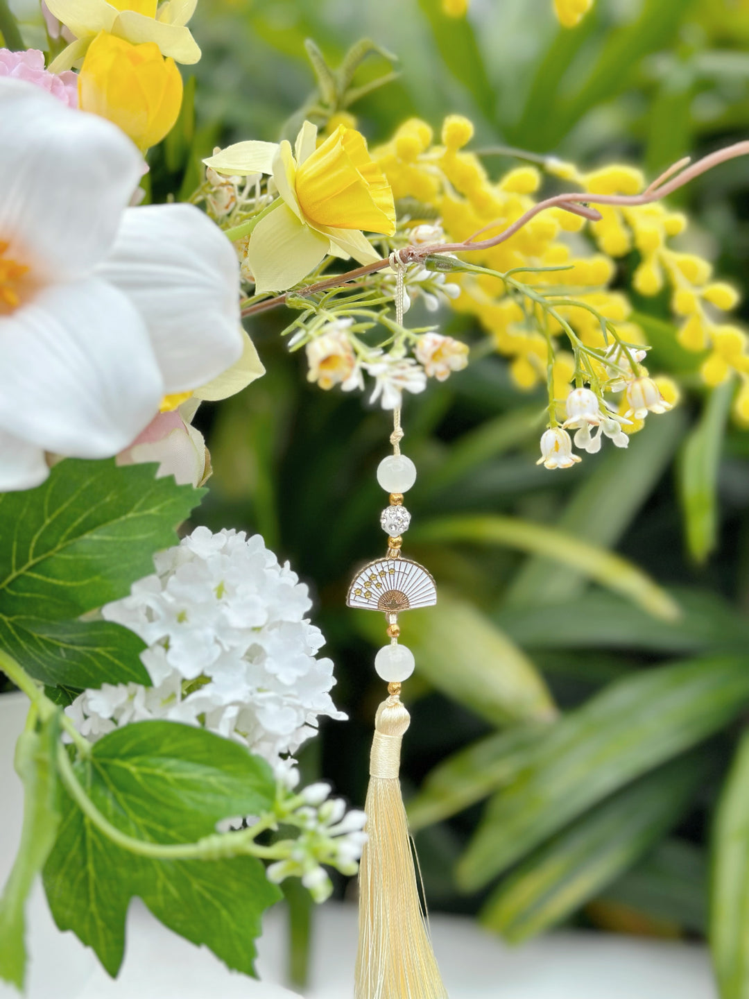 Sunlit Serenity Floral in the Pot (1-sided)