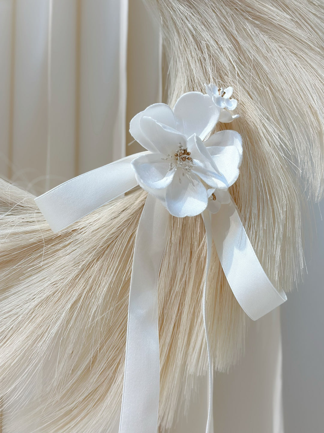 Whispered Elegance: Pampas & Silk Floral Wreath