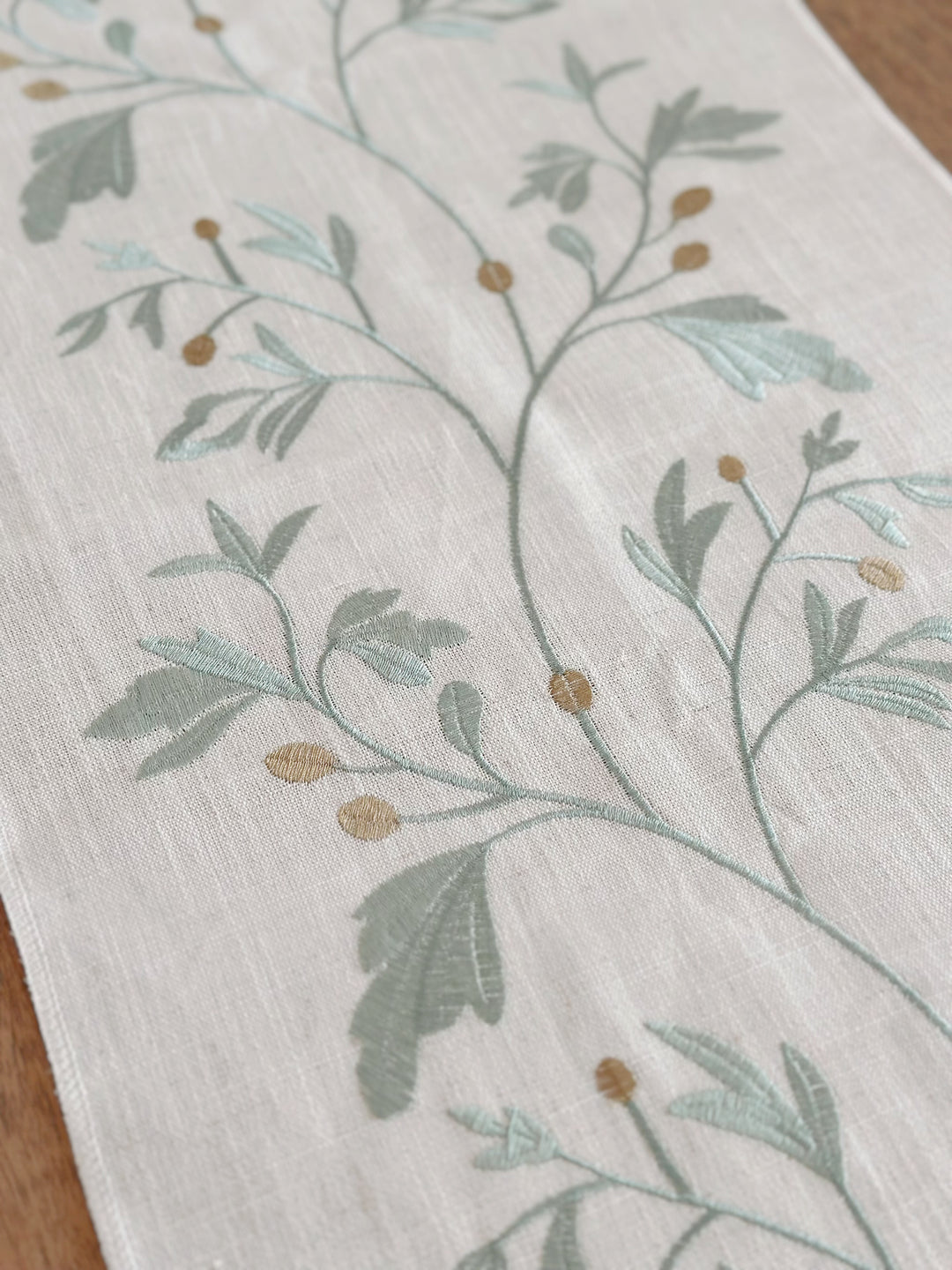 Verdant Whisper Tasseled Table Runner