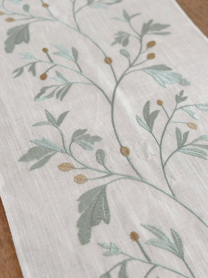 Verdant Whisper Tasseled Table Runner