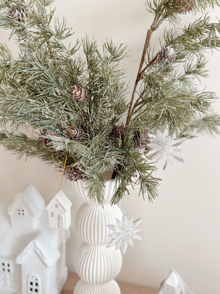 Plastic Fir Spray Branches (2 sizes)