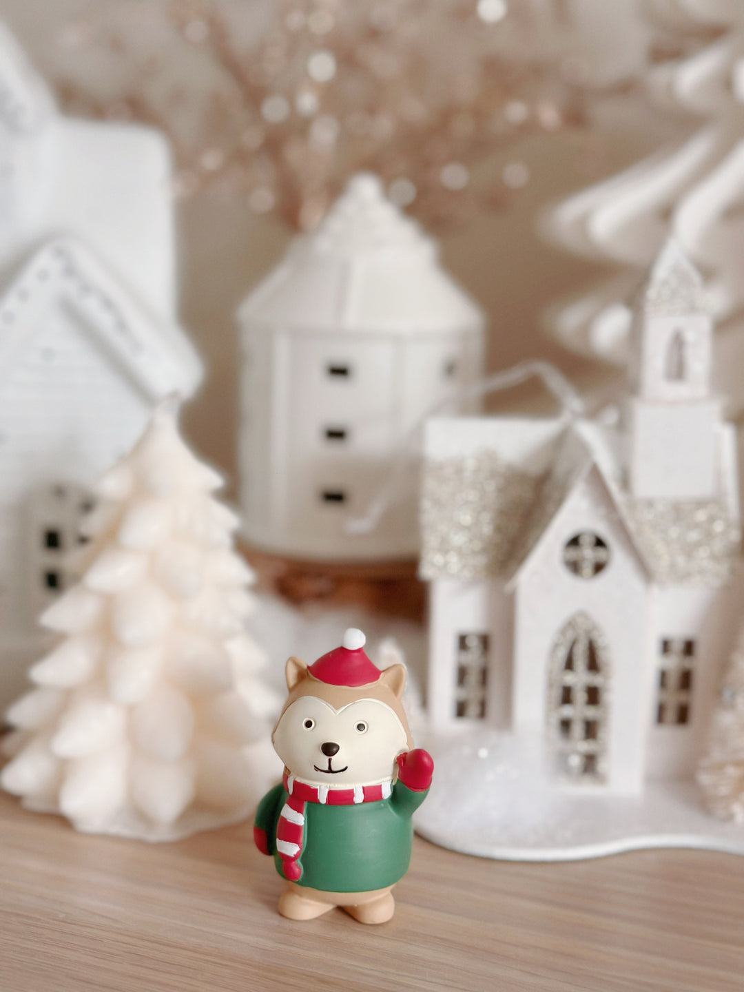 Christmas Celebration Mini Resin Décor Ornaments (12 options)