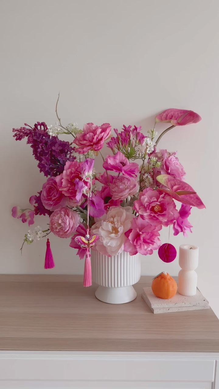 Fuchsia Fortune: Grand Pink Display In the Pot (1-sided)