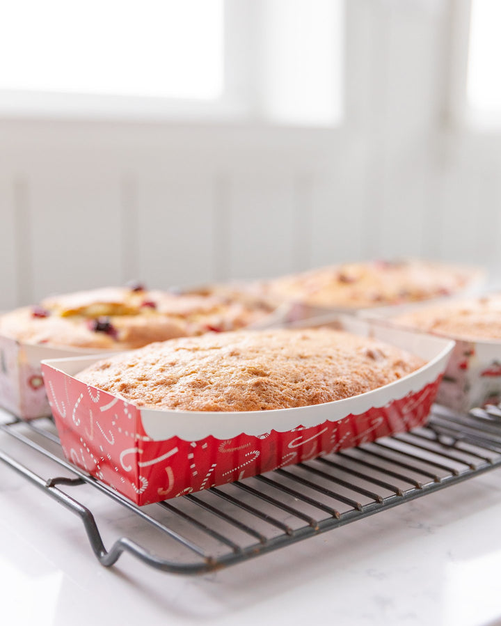 Gingerbread Man Loaf Pan Set