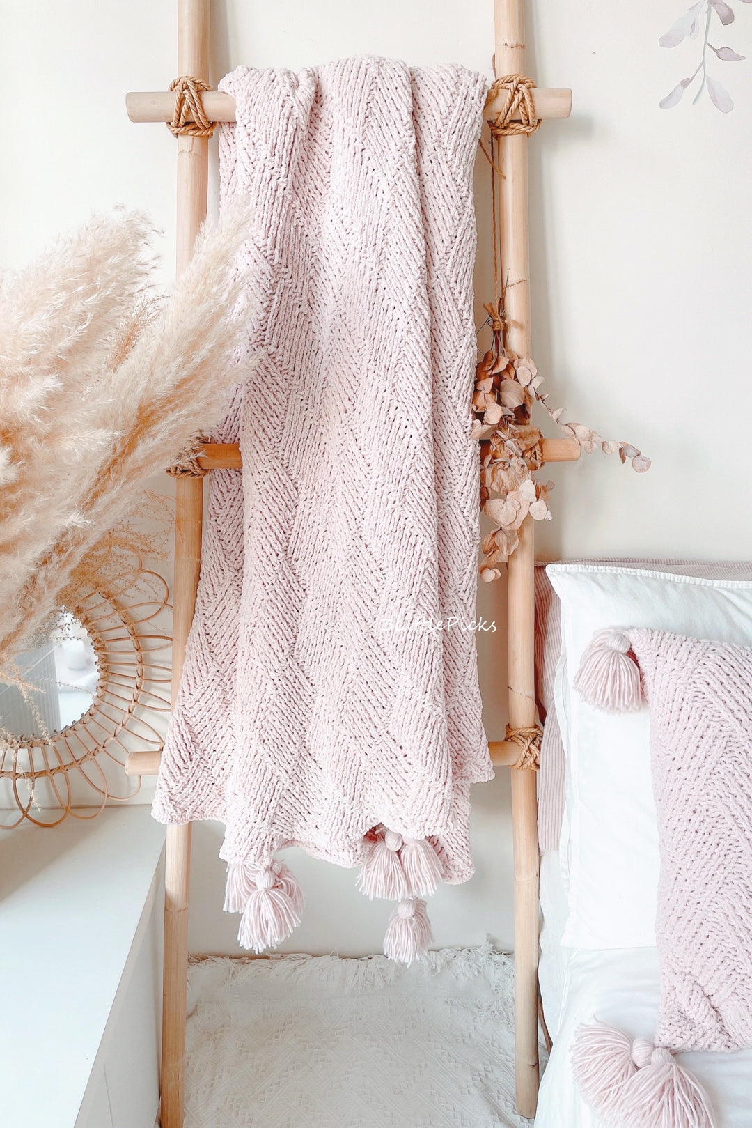 Pastel Pink Knitted Throw